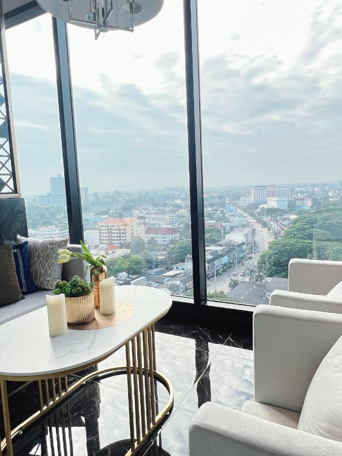 Luxury New Perfect Pool Gym Condo1 Br 치앙마이 외부 사진